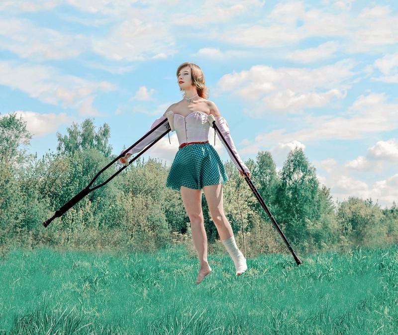 crutches, trauma, hope