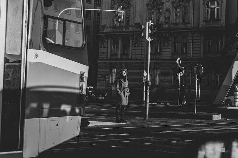 5 Smart Strategies for Couples to Manage Transportation After Late Work Shifts
