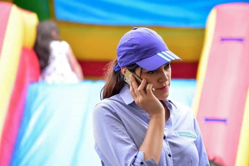 girl talking on a cell phone, phone, talking