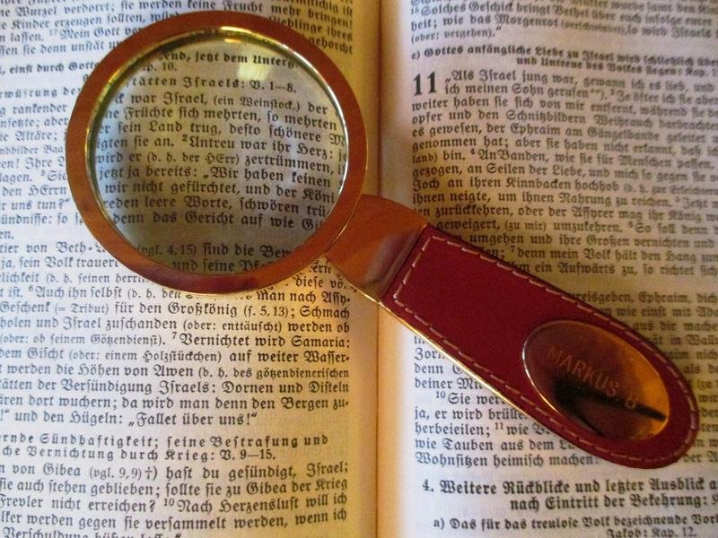 read, magnifying glass, bible