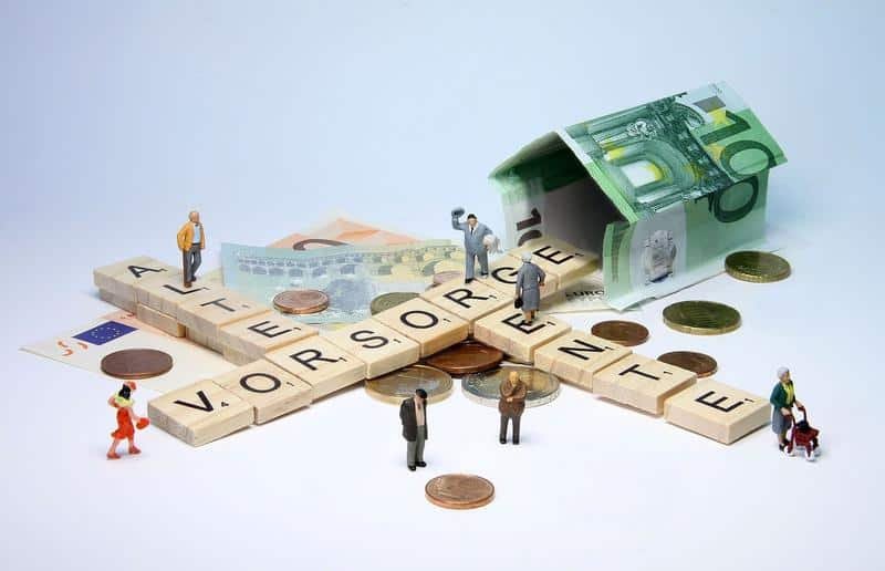 old, pension, miniature figures