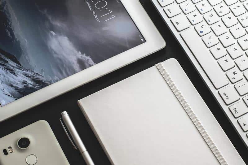 technology, ipad, mobile