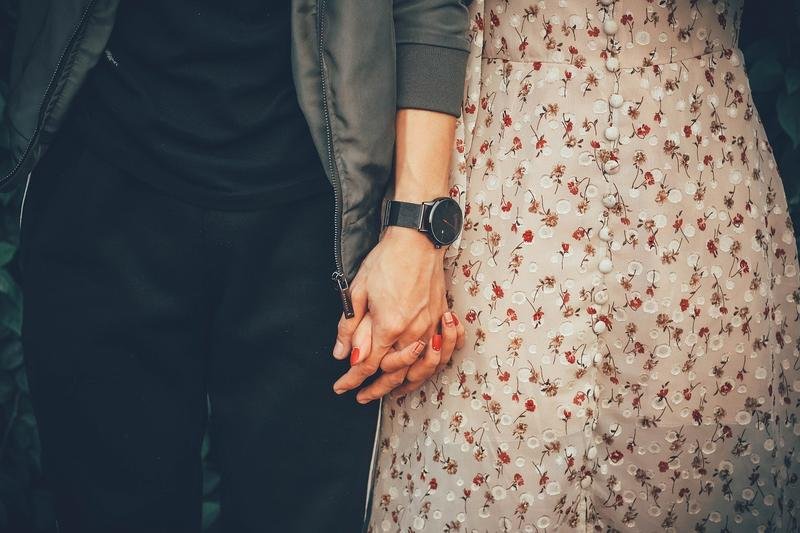 couple, love, holding hands