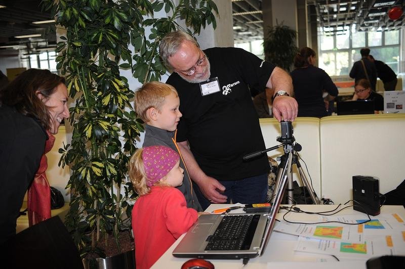 to learn, explain, family